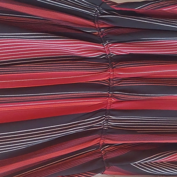 Berry-tone Striped, Split Sleeve, V-Neck faux wrap - Picture 10 of 11